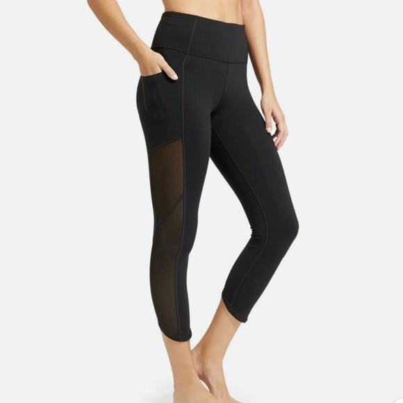 ATHLETA Black Mesh Chaturanga To Town High Rise Active Yoga Workout Capri Size S - Picture 1 of 14